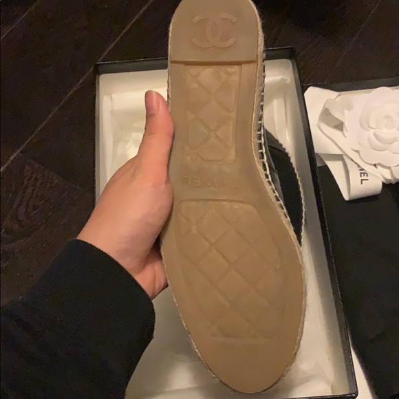 Chanel black espadrilles size 6 - Picture 5 of 5